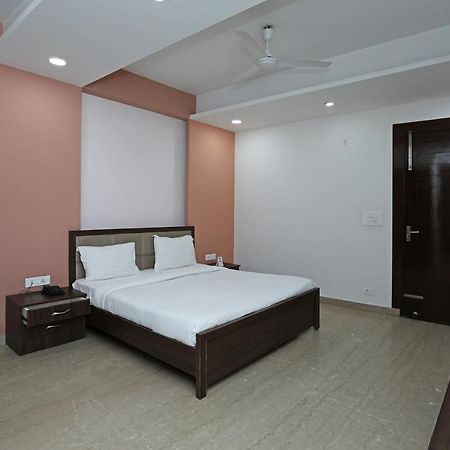 Spot On 74347 Satyam Bhawan Hotel Puri Buitenkant foto