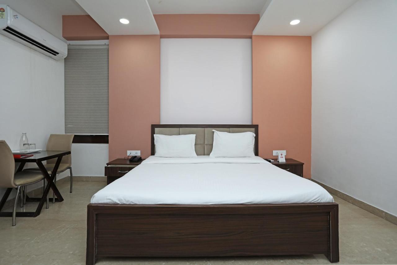 Spot On 74347 Satyam Bhawan Hotel Puri Buitenkant foto